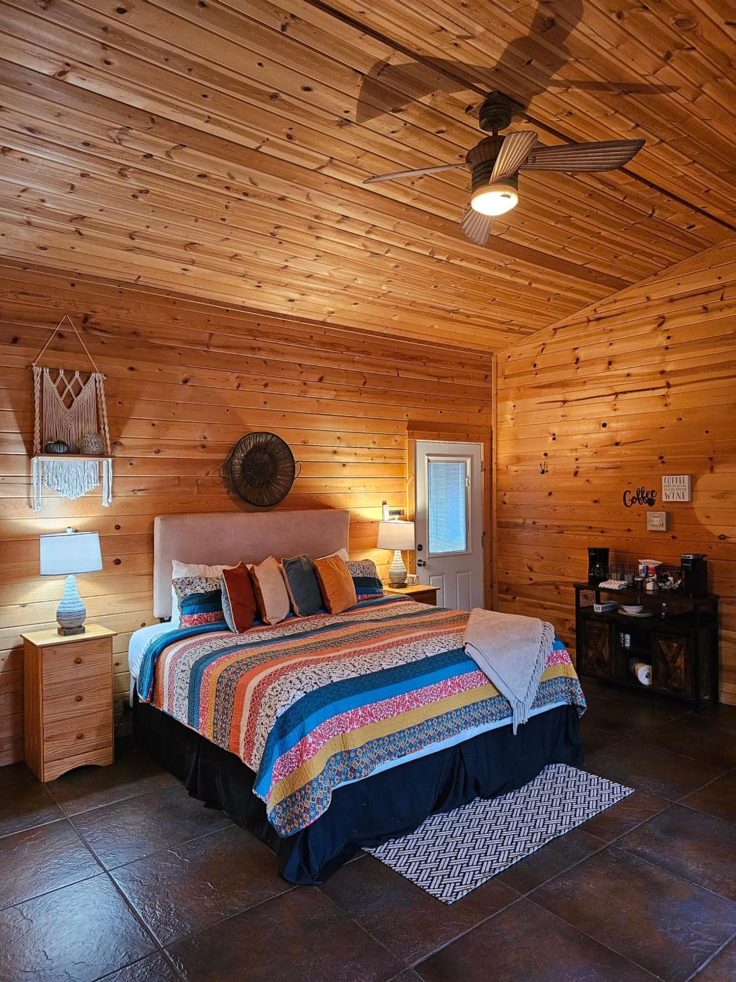 5 Min To Beaver Lake-King Bed-Fire Pit-Jetted Tub #4 Юрика-Спрінгс Екстер'єр фото